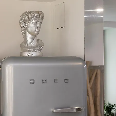 Tranquillo Paradiso A San Siro Milan