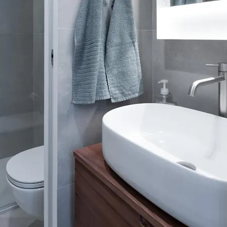 Italianway Comfort - Rosmini 7 Daire Milano
