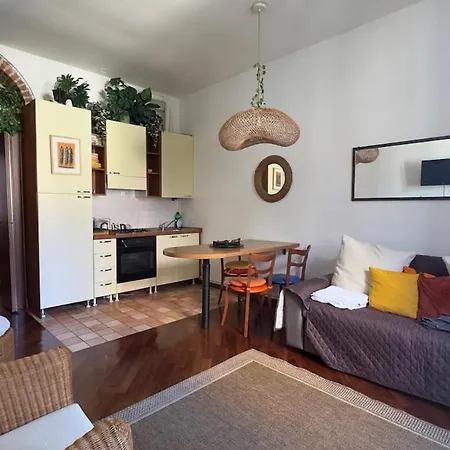 Apartamento Station-bosco Verticale Cozy & Elegant Milão