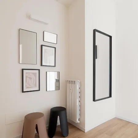 Appartement Guesthost - Modern Lambrate Milaan