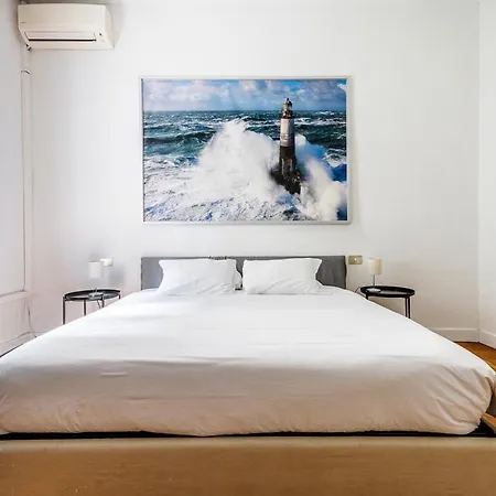Exclusive 4 Bedrooms In Brera Lejlighed