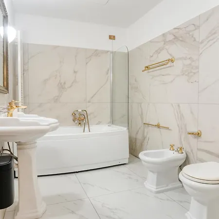 Duomo Imperial Puro Liberty - 100 Meters From The Cathedral Apartman