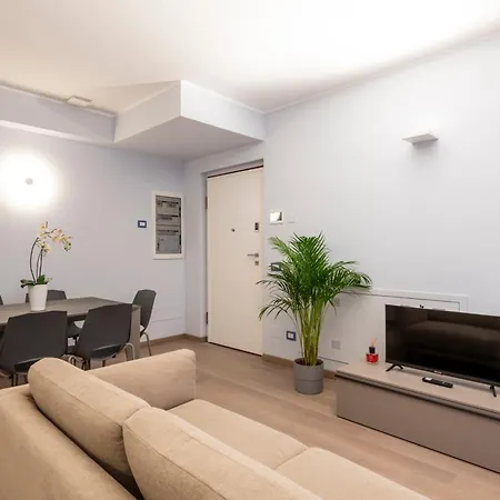 Apartament Fabbri Palace - B Mediolan