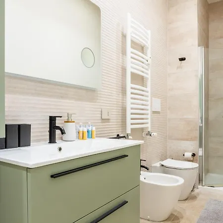 Piazzale Lodi - Trilocale In Porta Romana Appartement