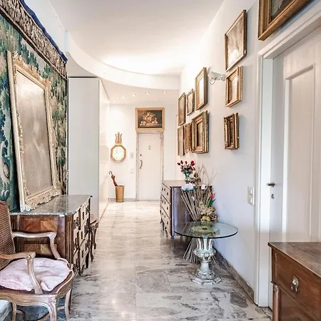 800 M Duomo - Vintage E Spazioso Apartment