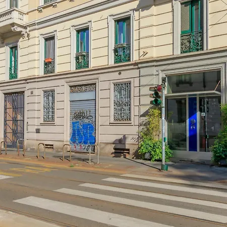 I-host - Nino Bixio 29