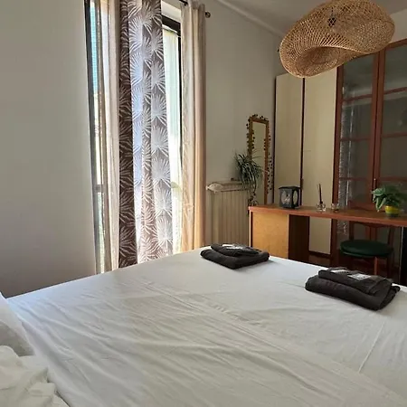 Station-bosco Verticale Cozy & Elegant Apartamento *