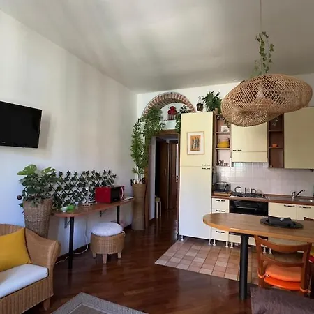 Apartamento Station-bosco Verticale Cozy & Elegant Milão