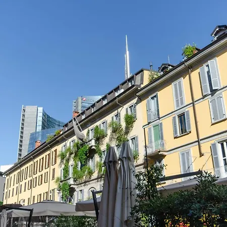 Corso Chic Street, Porta Garibaldi, Stazione Centrale, Nel Cuore Della Citta Di Apartament Mediolan