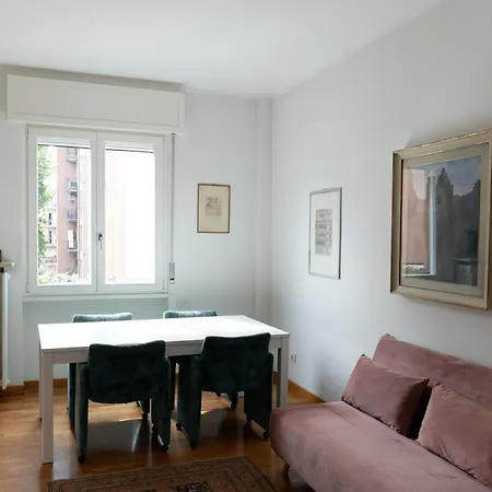 Cozy Two Bedrooms Fiera - Mirable Pm Апартаменты