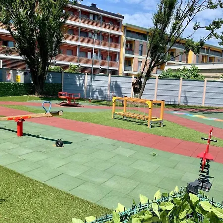 Mylo's -15 Minutes From The Duomo, Ieo, Prada Appartement