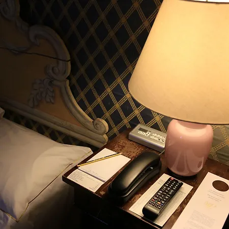 米兰皮埃尔酒店 5* 米兰