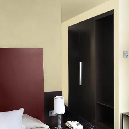 Otel Colombia 4*