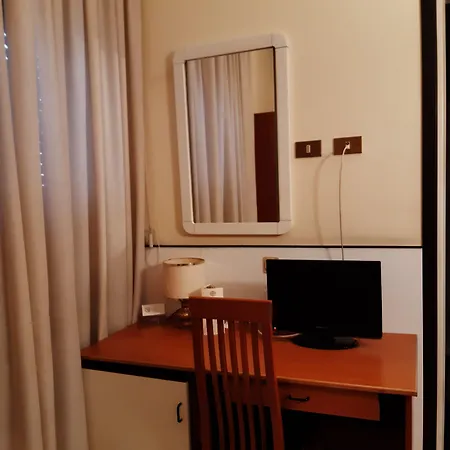 Mayorca 3* מילאנו