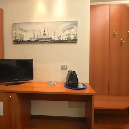 Mec Hotel 3*