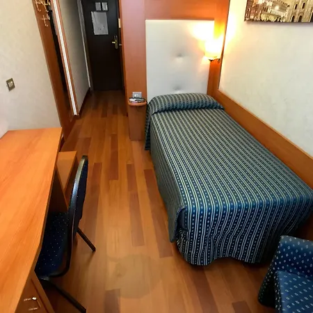 Mec Hotell