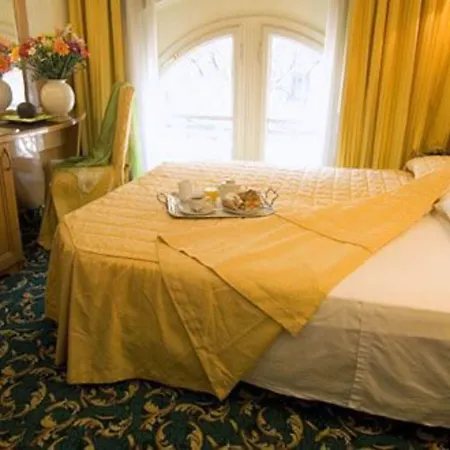 Hotel Cinque Giornate Milano