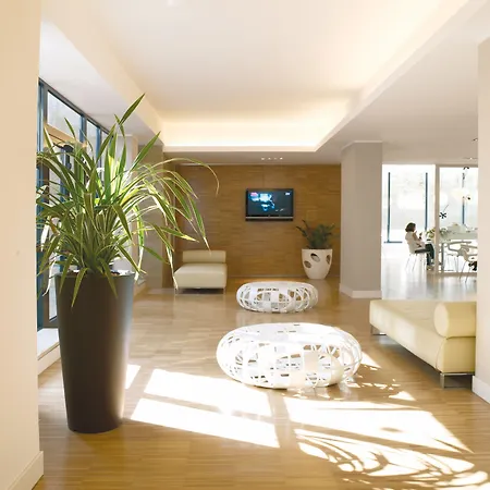 Ih Watt 13 4* Milano