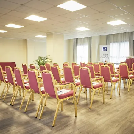 فندق Ih Watt 13 4*