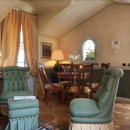 Petit Palais De Charme 4* מילאנו