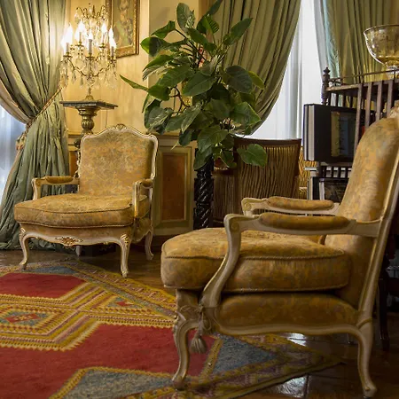 Petit Palais De Charme Hotel