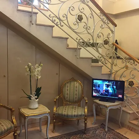 Boutique Dieci Hotel 4*