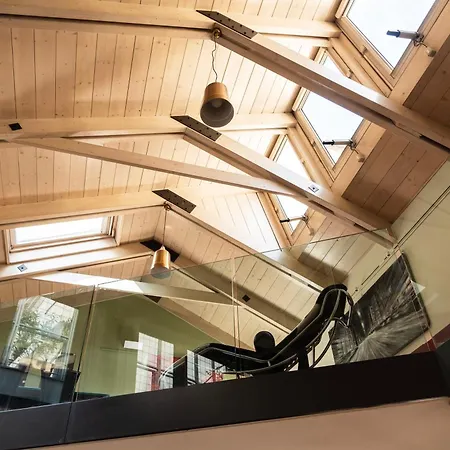 Youhosty - Luxury Town House *