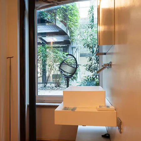 Youhosty - Luxury Town House