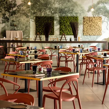 Hotel Doubletree By Hilton 4*