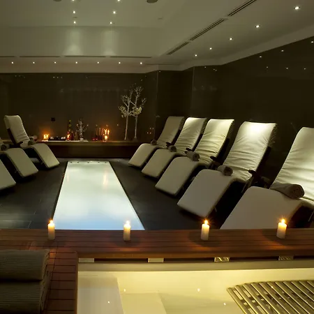 Western The Hub Hotel 4*