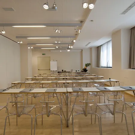 Western The Hub Milan