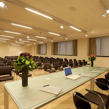 Western The Hub 4* Milan