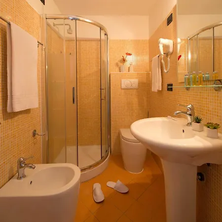 Panizza 3* מילאנו