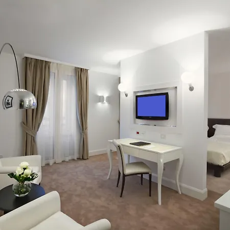 Отель Maison | Esperienze 4*