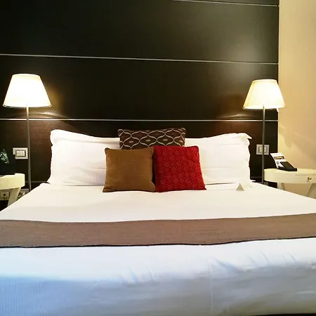 Ξενοδοχείο Townhouse 33 4*