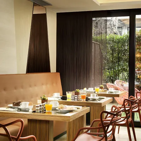 Milan Suite Hotel 4*