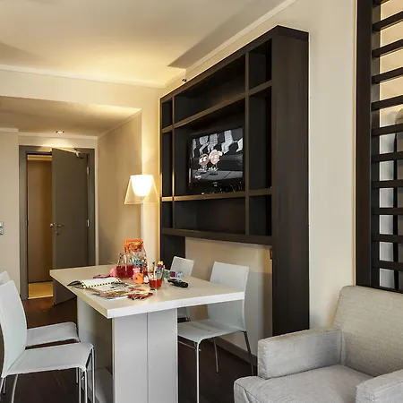 Hotel Ramada Plaza By Wyndham 4*