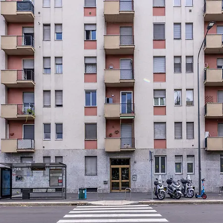 Intero Vicino A San Siro E Centro Citta דירה *