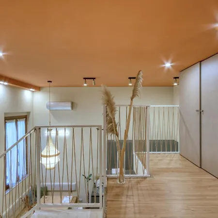 M1-m2 Modern Loft Just A Stone's Throw From The Metro 아파트