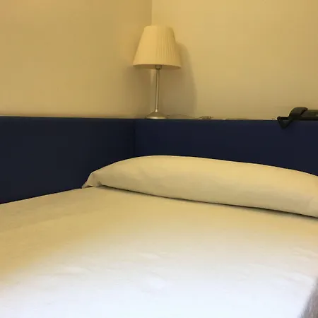 My Hotel 2*