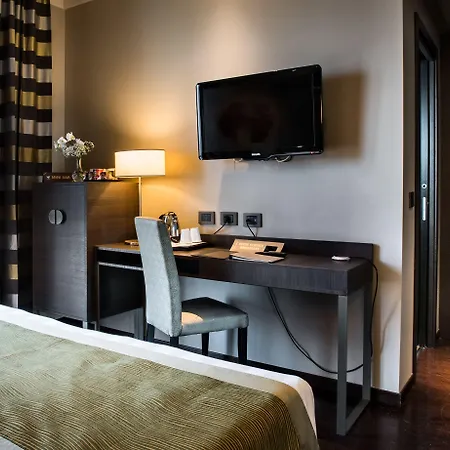 호텔 업타운 팰리스