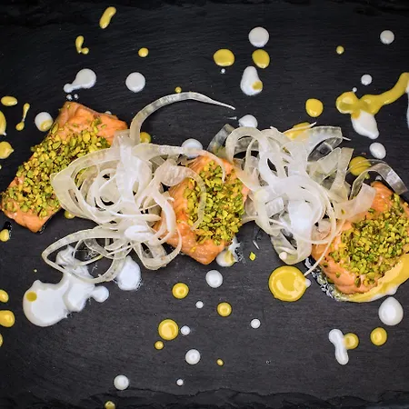 호텔 업타운 팰리스 4*