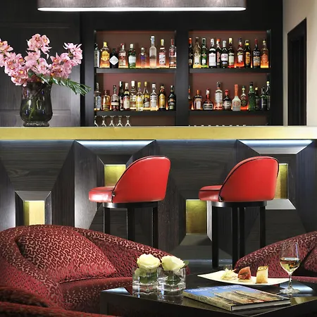 업타운 팰리스 호텔