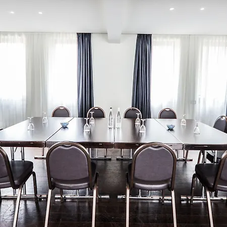 Lejlighedshotel Allegroitalia San Pietro All'orto 6 4*