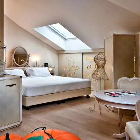 Otel Chateau Monfort - Relais & Chateaux Milano