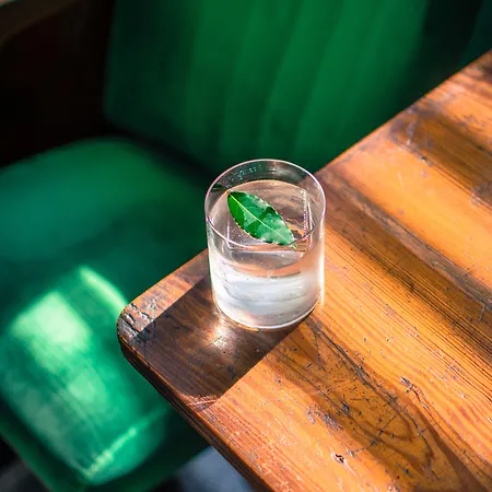 Aethos Hotel Milan 5*