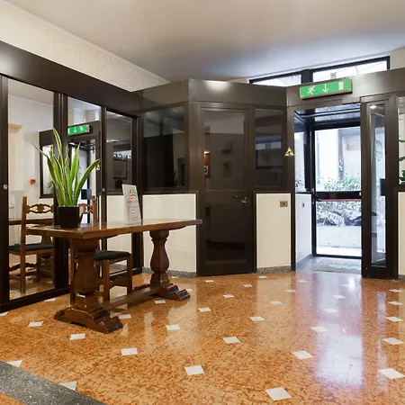 Lepontina Aparthotel