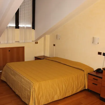 Aparthotel Lepontina Milán