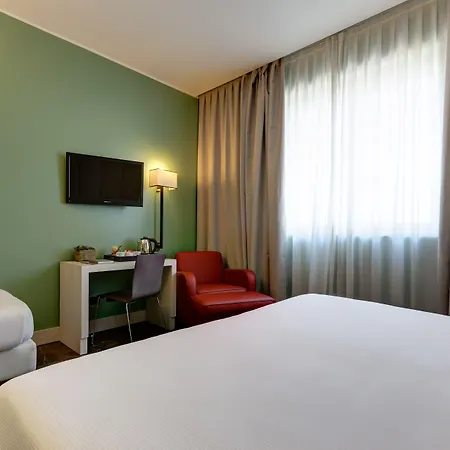 Klima Fiere Ξενοδοχείο 4*