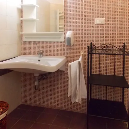 Colours Vandrarhem *